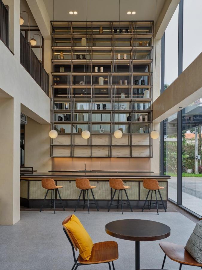 The Quarter Onnut By Uhg Hotel Bangkok Kültér fotó